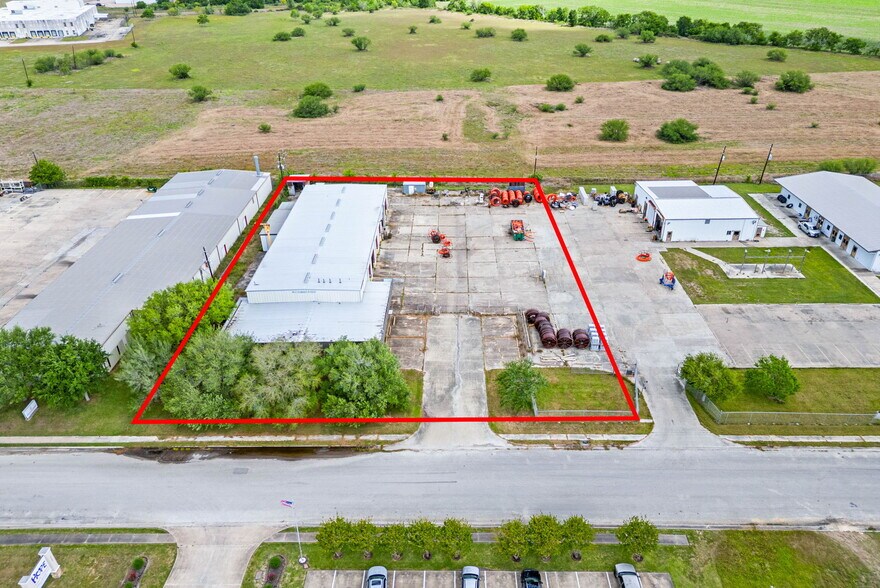 3806 E Rio Grande St, Victoria, TX à vendre - Photo principale – Image 1 sur 63