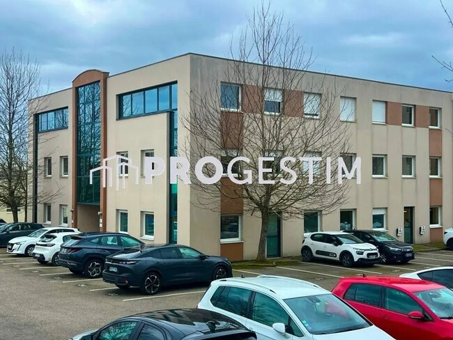 Plus de détails pour Bureau à louer