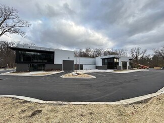 Plus de détails pour 16350 Northville Rd, Plymouth, MI - Industriel/Logistique à vendre
