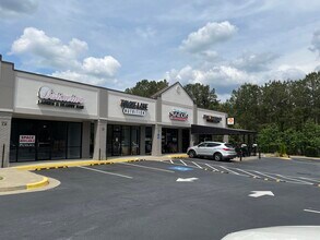 2360 Towne Lake Pky, Woodstock, GA à louer Photo de l’immeuble– Image 2 sur 9