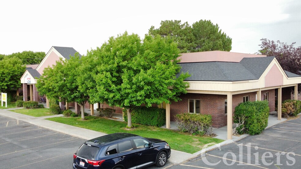 1825 Hoopes Ave, Idaho Falls, ID à louer - Photo de l’immeuble – Image 3 sur 8
