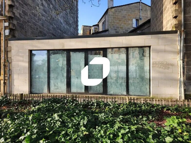 Local commercial dans Bordeaux à vendre - Photo de l’immeuble – Image 1 sur 7