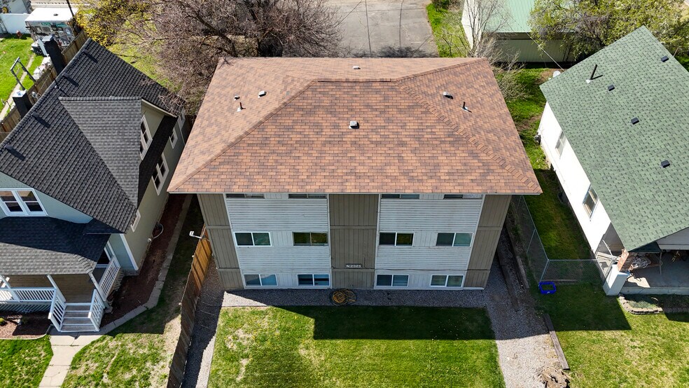 2923 N Hogan St, Spokane, WA à vendre - Photo de l’immeuble – Image 3 sur 9