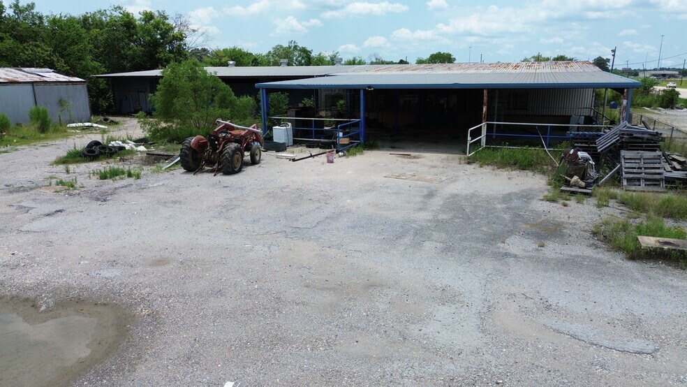 3999 S 11th St, Beaumont, TX à vendre - Photo de l’immeuble – Image 3 sur 4