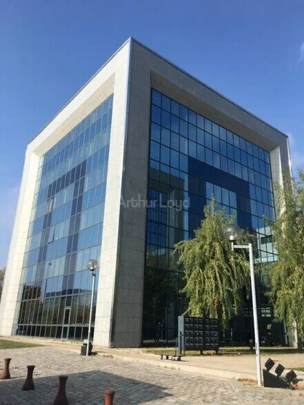 Bureau dans Metz à louer - Photo de l’immeuble – Image 3 sur 10