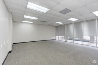 2500 Central Pky, Houston, TX à louer Photo intérieure– Image 2 sur 4