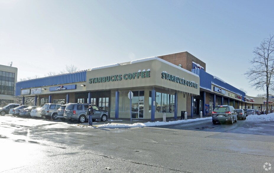 1100-1181 University Blvd E, Takoma Park, MD à louer - Photo de l’immeuble – Image 3 sur 5