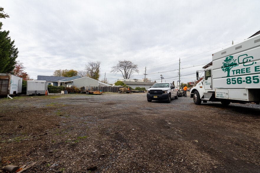 750 Market st, Gloucester City, NJ à louer - Photo de l’immeuble – Image 3 sur 8