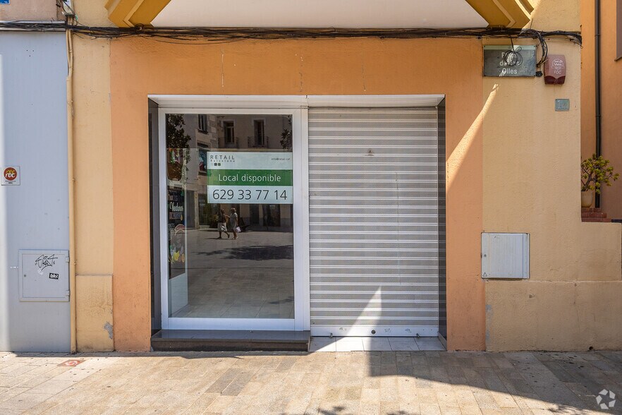 Plaça Olles, 14, Granollers, Barcelona à louer - Photo de l’immeuble – Image 2 sur 3