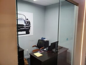 5791 NW 37th Ave, Miami, FL à louer Photo intérieure– Image 2 sur 7