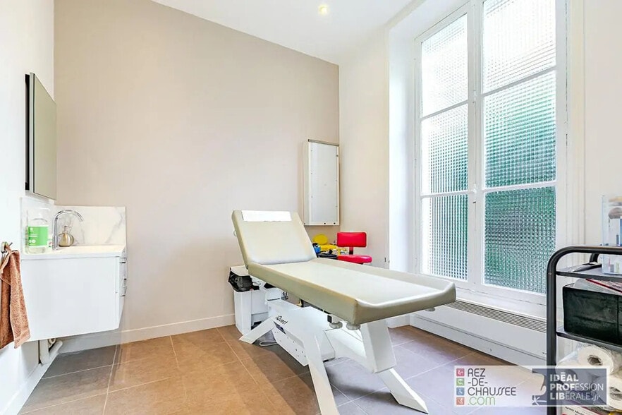 Bureau dans Paris à vendre - Photo intérieure – Image 2 sur 10