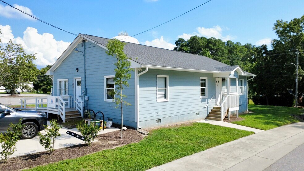 108 Justice Heights St, Apex, NC à vendre - Photo de l’immeuble – Image 3 sur 18