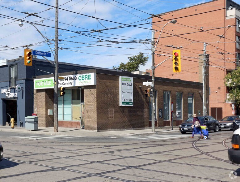 1200 King St W, Toronto, ON à vendre - Photo principale – Image 1 sur 4