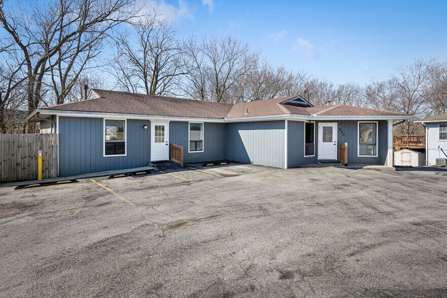 205 Southbrook Pky, Kearney, MO à vendre - Photo de l’immeuble – Image 3 sur 68