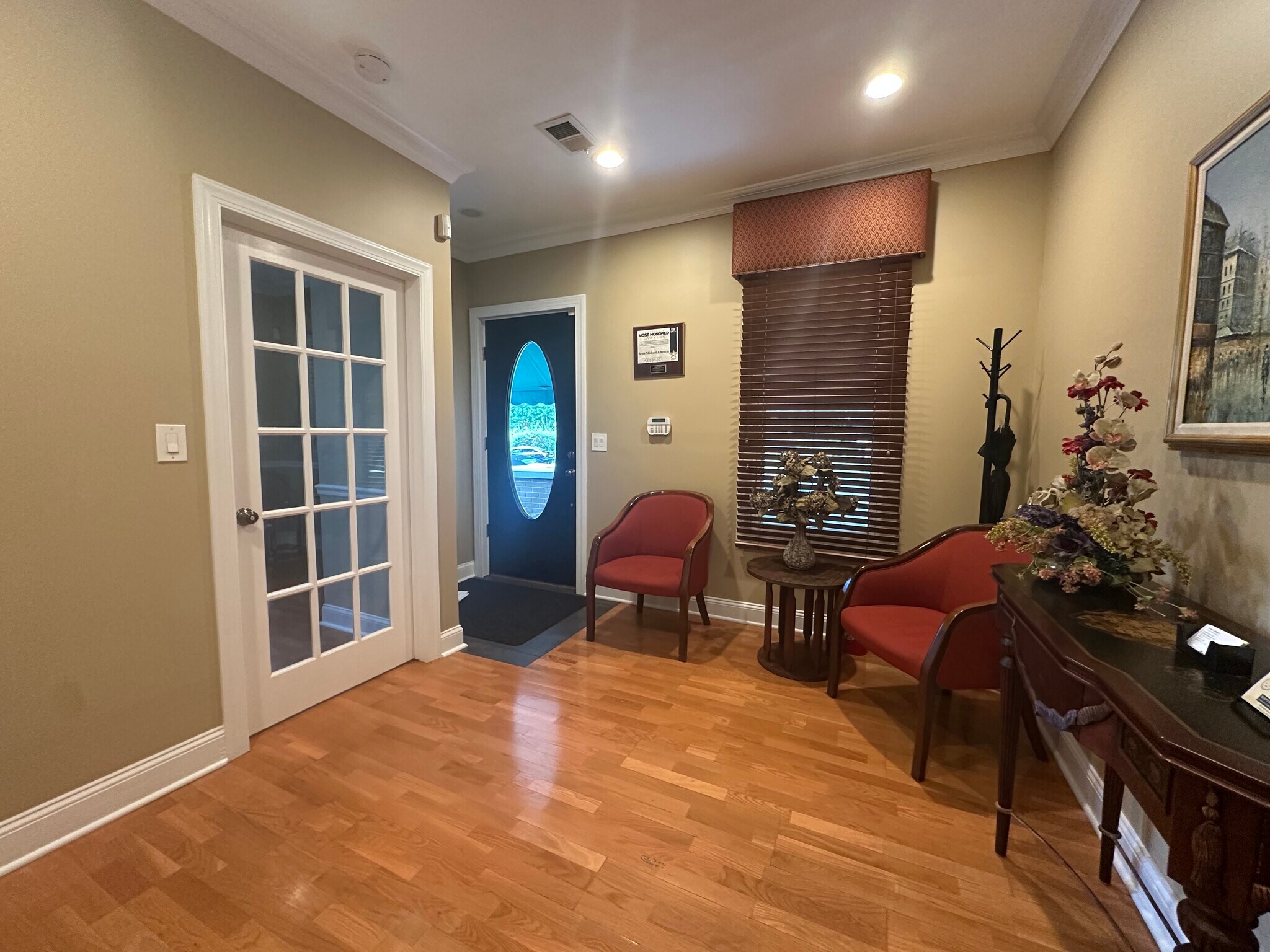 198 Orange Ave, Suffern, NY à louer Photo intérieure– Image 1 sur 7