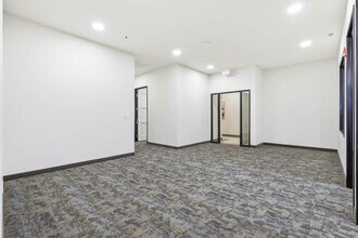 30 S Louisiana St, Kennewick, WA à louer Photo intérieure– Image 1 sur 13