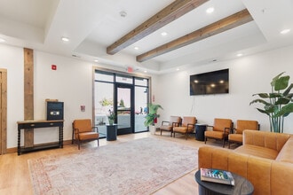 3210 27th St W, Williston, ND à louer Photo intérieure– Image 2 sur 13