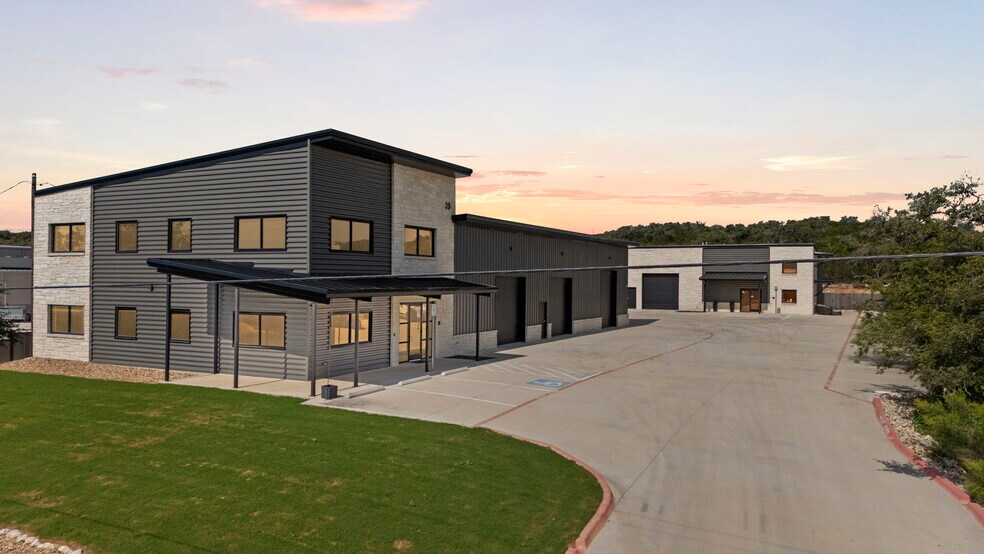 39 Truss Dr, Boerne, TX à vendre - Photo de l’immeuble – Image 2 sur 105