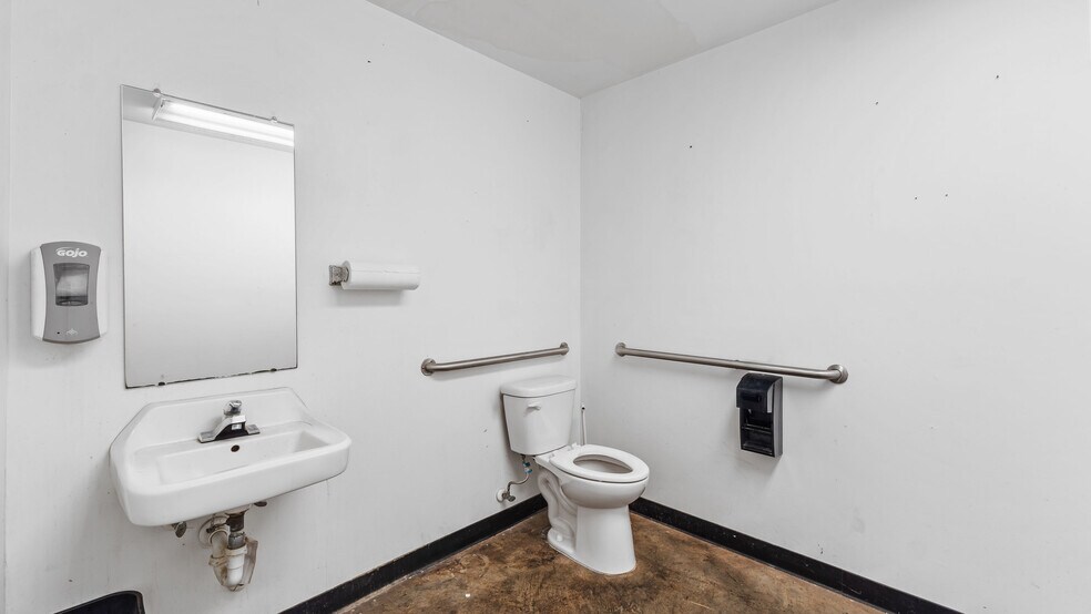 4911 Shed Rd, Bossier City, LA à louer - Photo de l’immeuble – Image 3 sur 10