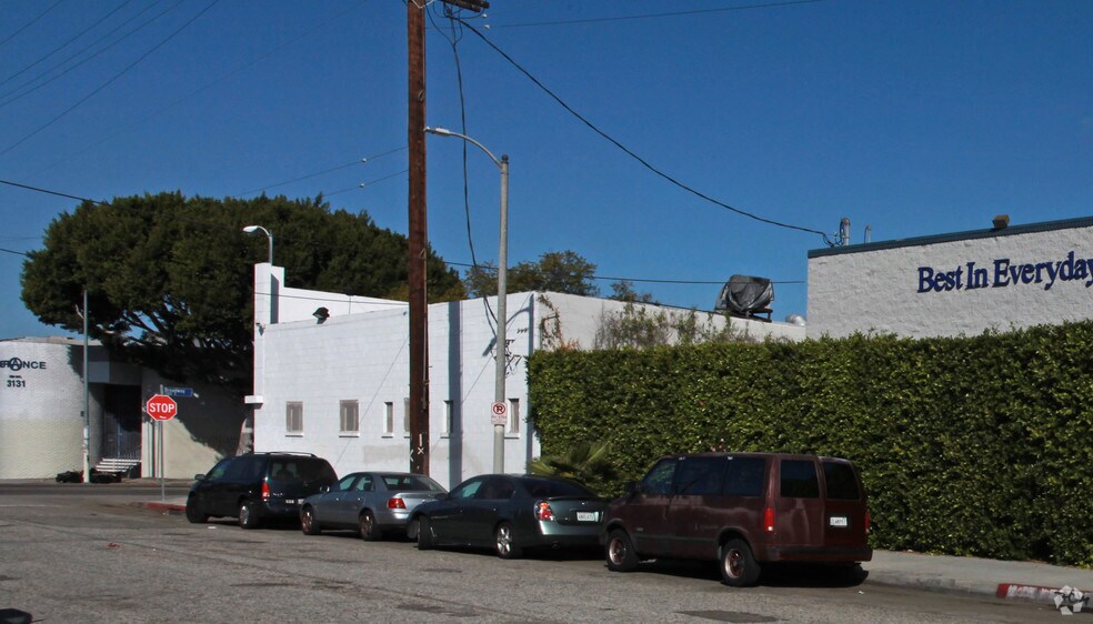 3130 S Broadway, Los Angeles, CA à vendre - Photo de l’immeuble – Image 3 sur 4