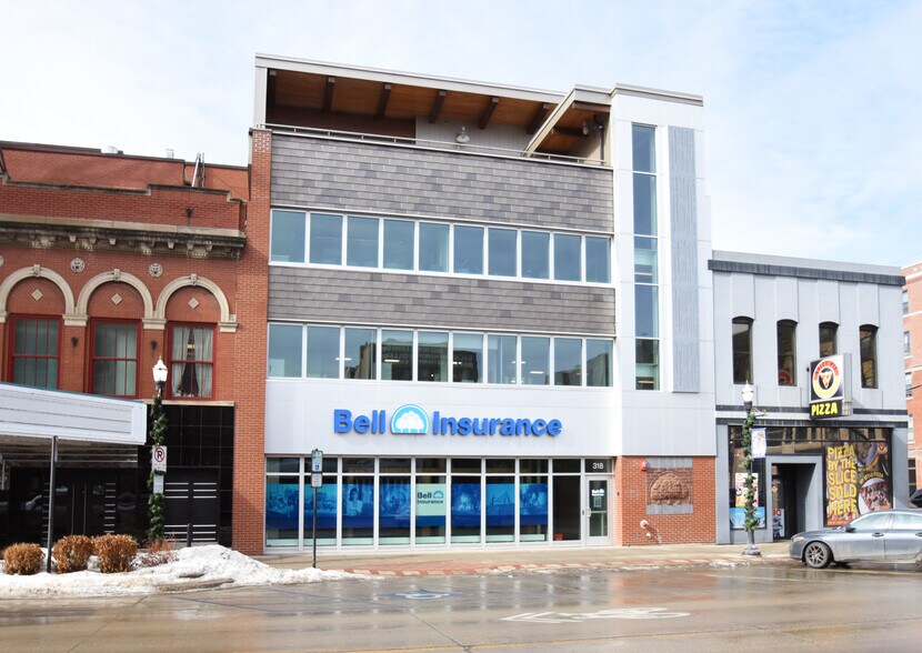 318 Broadway N, Fargo, ND à vendre - Photo principale – Image 1 sur 4