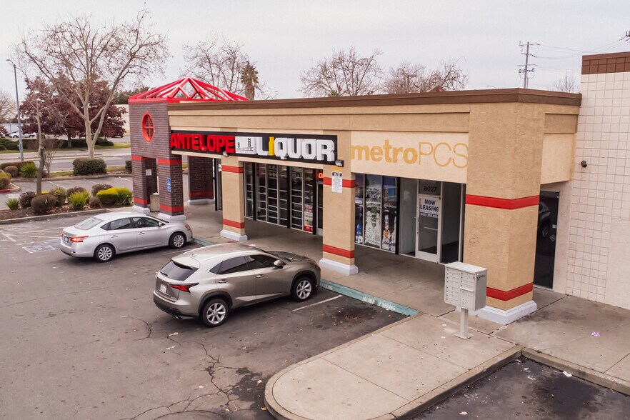 8001-8163 Watt Ave, Antelope, CA à louer - Photo de l’immeuble – Image 1 sur 14