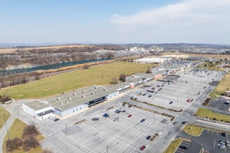 2-22 N Londonderry Sq, Palmyra, PA - VUE AÉRIENNE  vue de carte