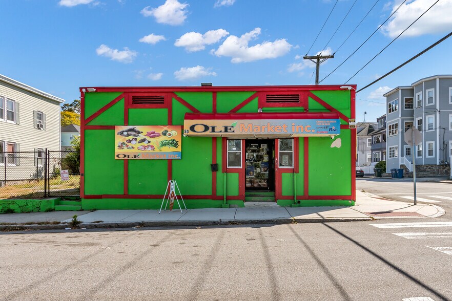 50 Inman St, Lawrence, MA à vendre - Photo principale – Image 1 sur 7