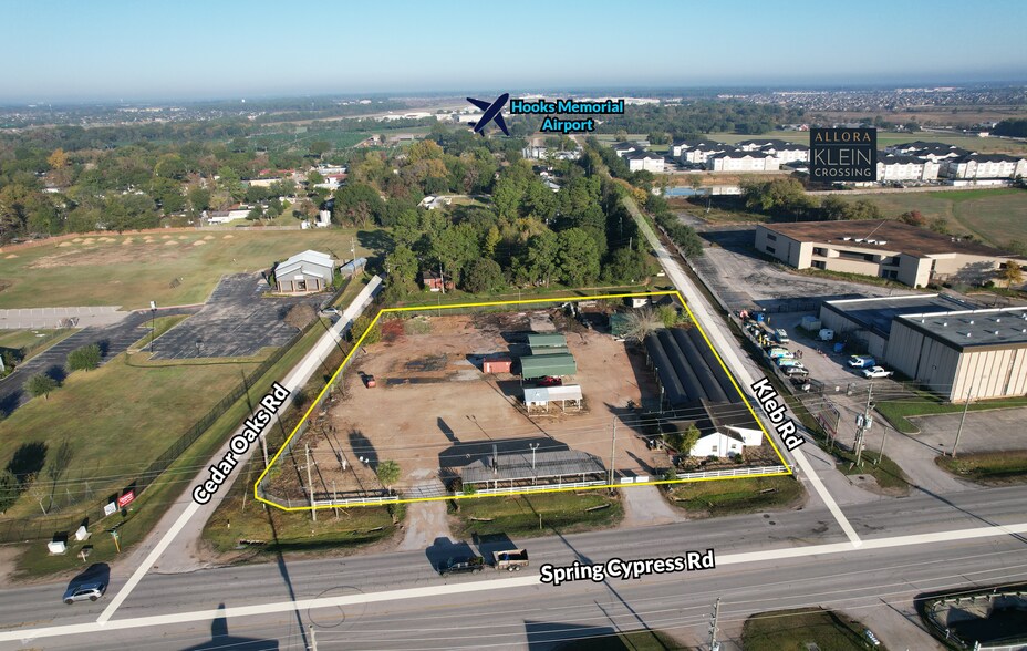 7644 Spring Cypress Rd, Spring, TX à vendre - Photo de l’immeuble – Image 2 sur 3