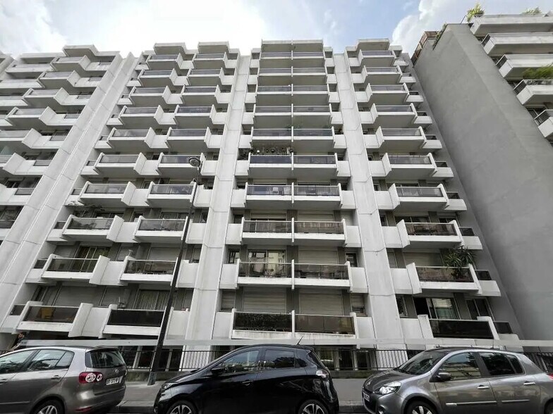 Bureau dans Paris à vendre - Photo de l’immeuble – Image 3 sur 13