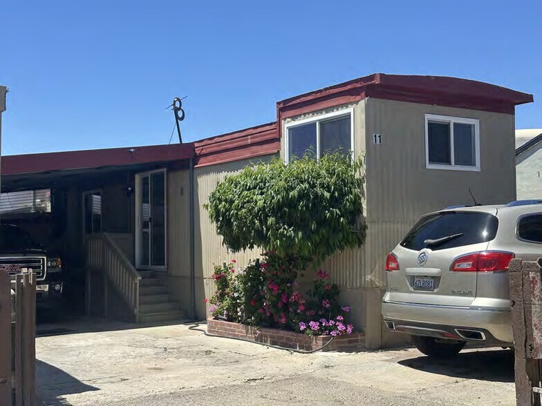 527 El Camino Real, Greenfield, CA à vendre - Photo principale – Image 2 sur 13