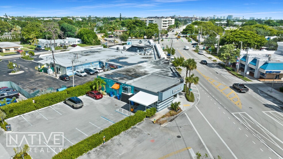 2201 Wilton Dr, Wilton Manors, FL à louer - Photo de l’immeuble – Image 3 sur 19