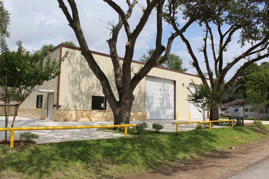 5404 3rd St, Katy, TX à louer - Photo de l’immeuble – Image 2 sur 18