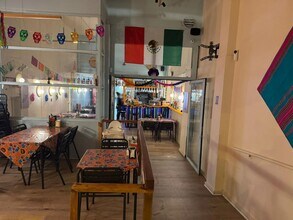 Local commercial dans Barcelone, Barcelona à louer Photo intérieure– Image 2 sur 14