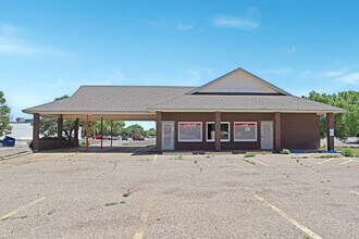 411-419 Frankford Ave, Lubbock, TX à louer Photo de l’immeuble– Image 1 sur 1