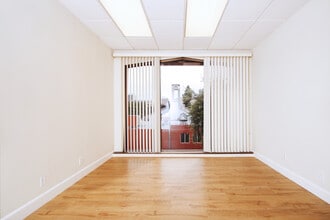 459 Hamilton Ave, Palo Alto, CA à louer Photo intérieure– Image 1 sur 4