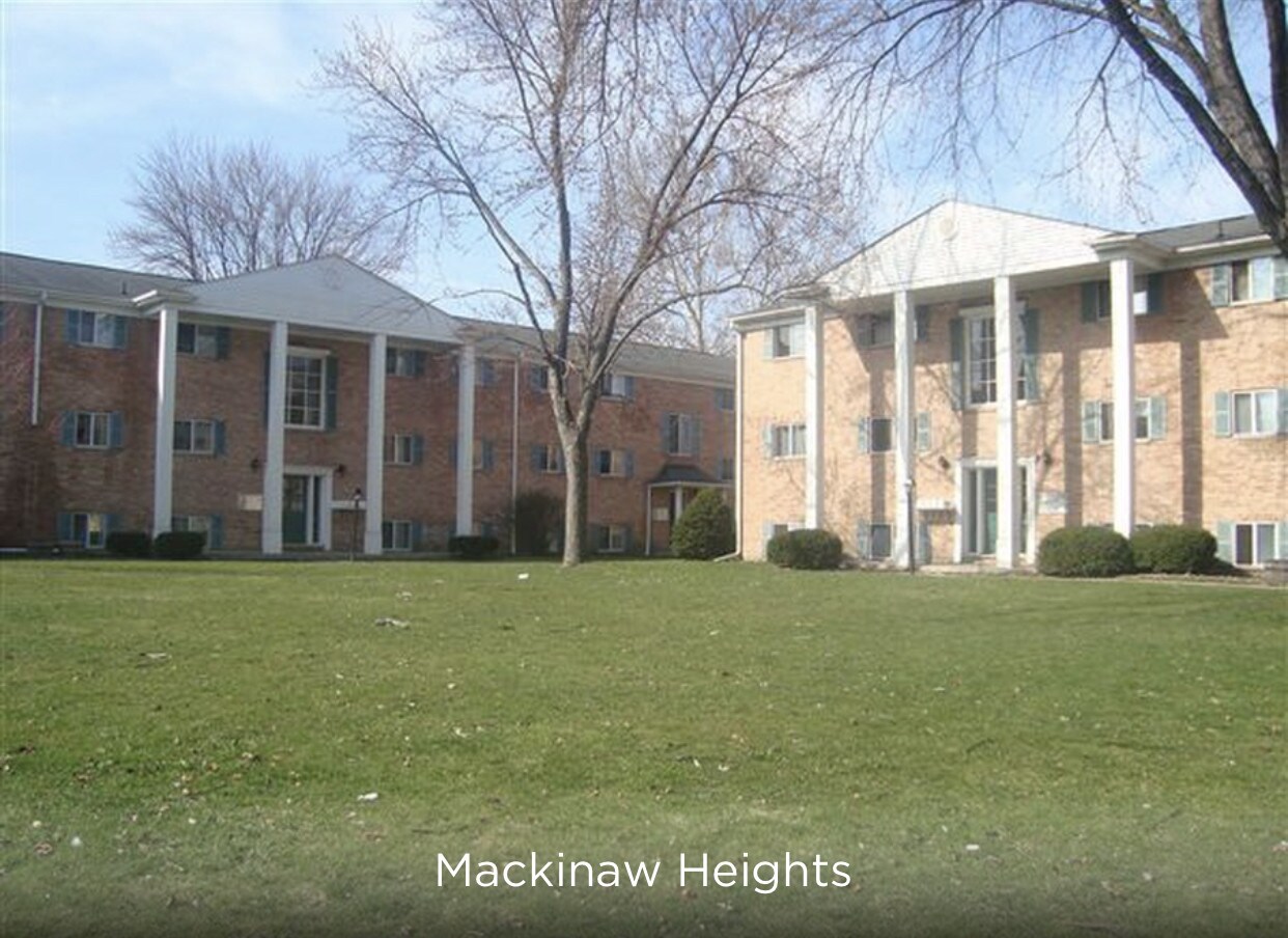 2403 Mackinaw St, Saginaw, MI à vendre Photo principale– Image 1 sur 5