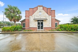 3550-3552 FM 1092 Rd, Missouri City, TX à louer Photo de l’immeuble– Image 1 sur 19