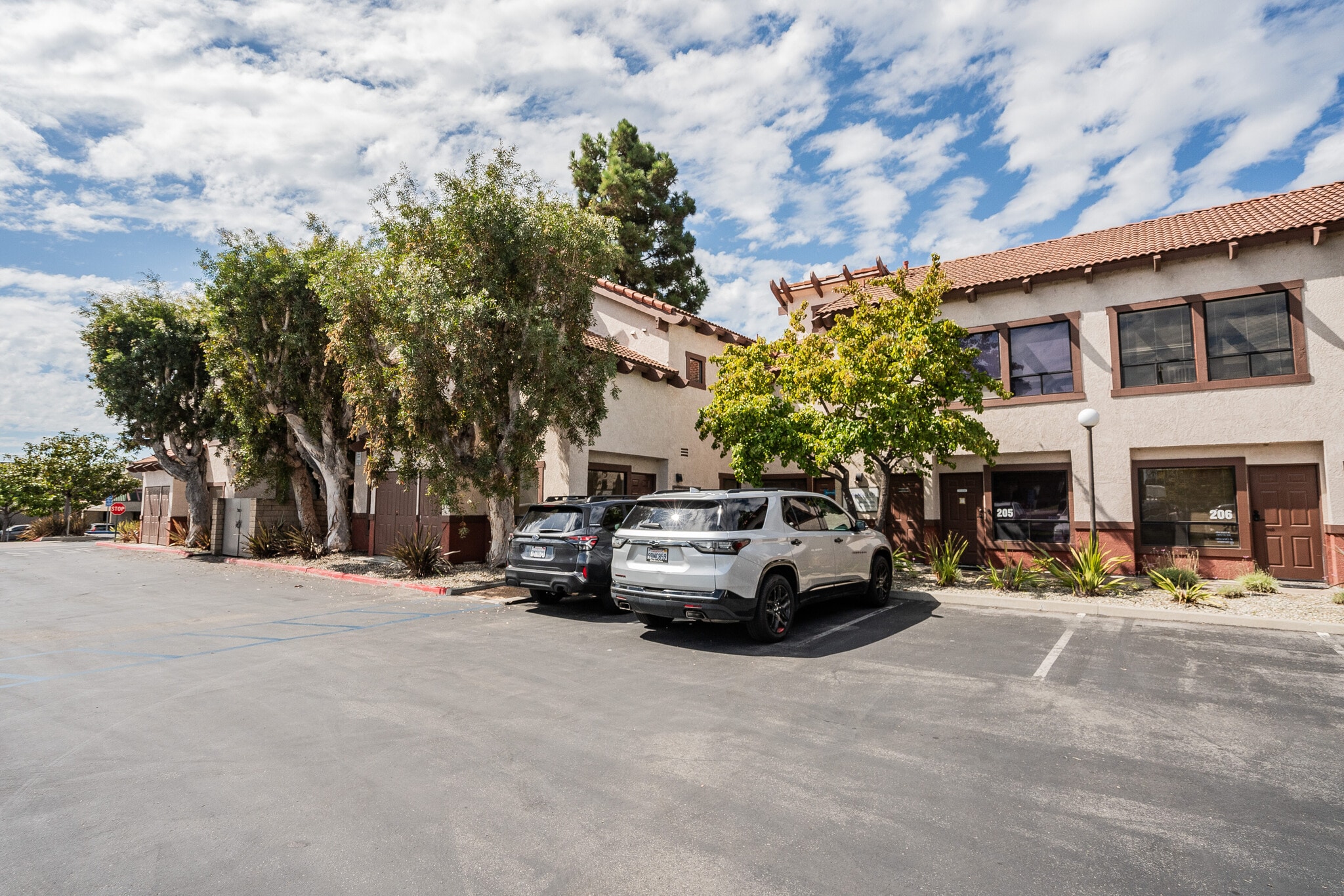 1765 Goodyear Ave, Ventura, CA à louer Photo intérieure– Image 1 sur 15