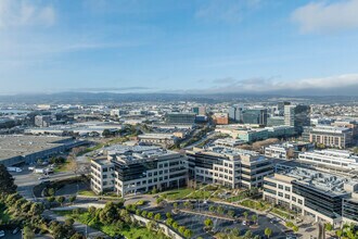 333 Oyster Point Blvd, South San Francisco, CA - VUE AÉRIENNE  vue de carte - Image1