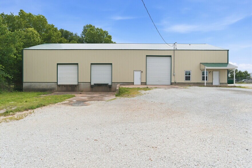 136 N Prigmor Ave, Joplin, MO à vendre - Photo de l’immeuble – Image 3 sur 45