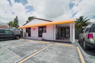 Plus de détails pour 221 E 9th St, Hialeah, FL - Bureau à vendre