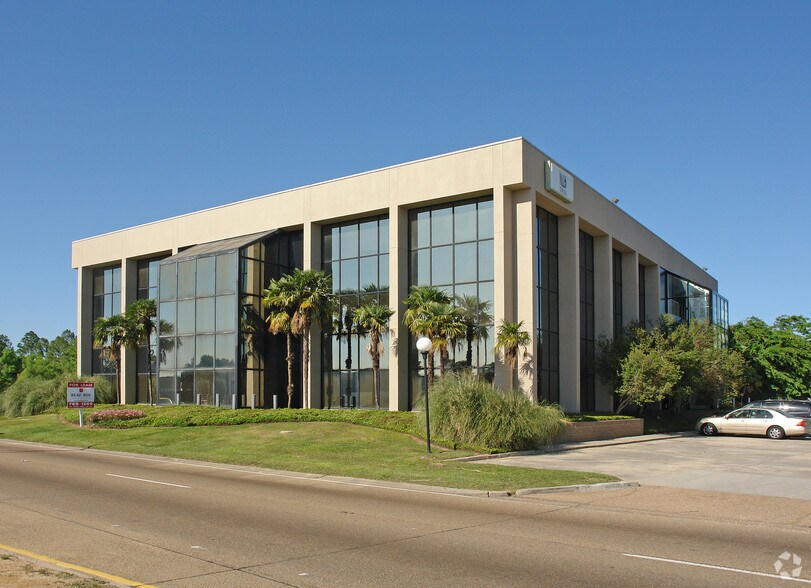 3029 S Sherwood Forest Blvd, Baton Rouge, LA à vendre - Photo principale – Image 1 sur 171