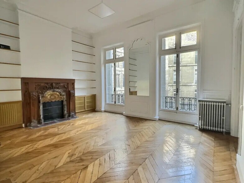 Bureau dans Paris à louer - Photo intérieure – Image 3 sur 12