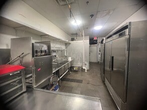 118-124 State St, New London, CT à louer Photo intérieure– Image 2 sur 2