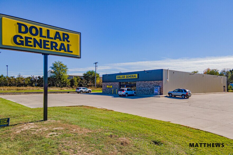 102 10th St E, Lemmon, SD à vendre - Photo de l’immeuble – Image 2 sur 3