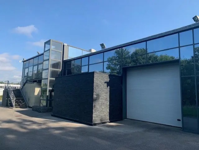 Bureau dans Vannes à louer - Photo de l’immeuble – Image 1 sur 5