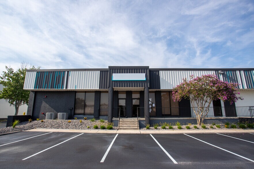 3827-3843 St Valentines Way, Orlando, FL à louer - Photo de l’immeuble – Image 3 sur 7