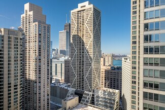 Plus de détails pour 446-448 E Ontario St, Chicago, IL - Bureau à louer
