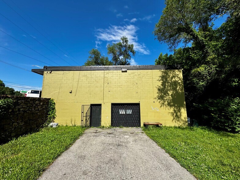 7634-7636 Leavenworth Rd, Kansas City, KS à louer - Photo de l’immeuble – Image 2 sur 16
